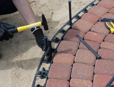 gallery/12b12275a62b5d3398eb110a9cc25209_380x291